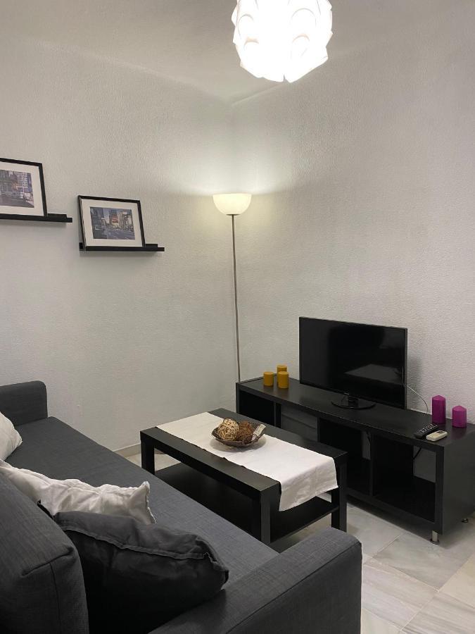 Beautiful Apartment In Historic City Center セビリア エクステリア 写真